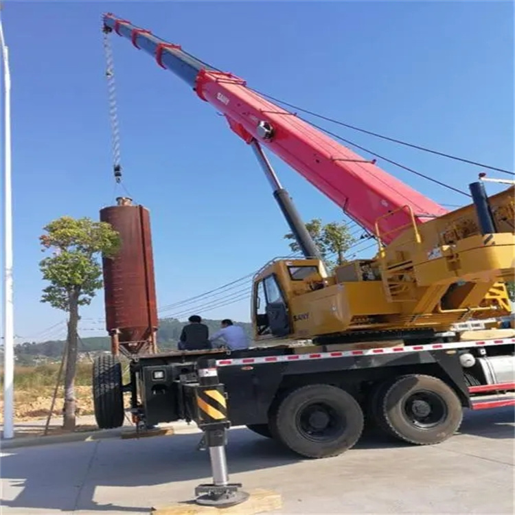 新都专业吊车租赁多少钱