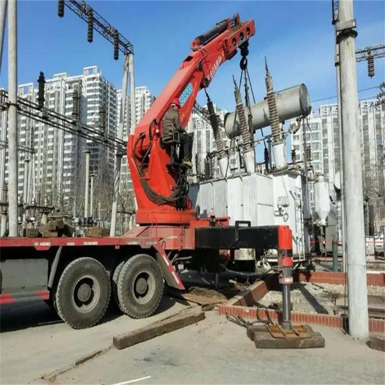 新都就近吊车出租|工地厂房吊装设备租赁|24小时高效响应