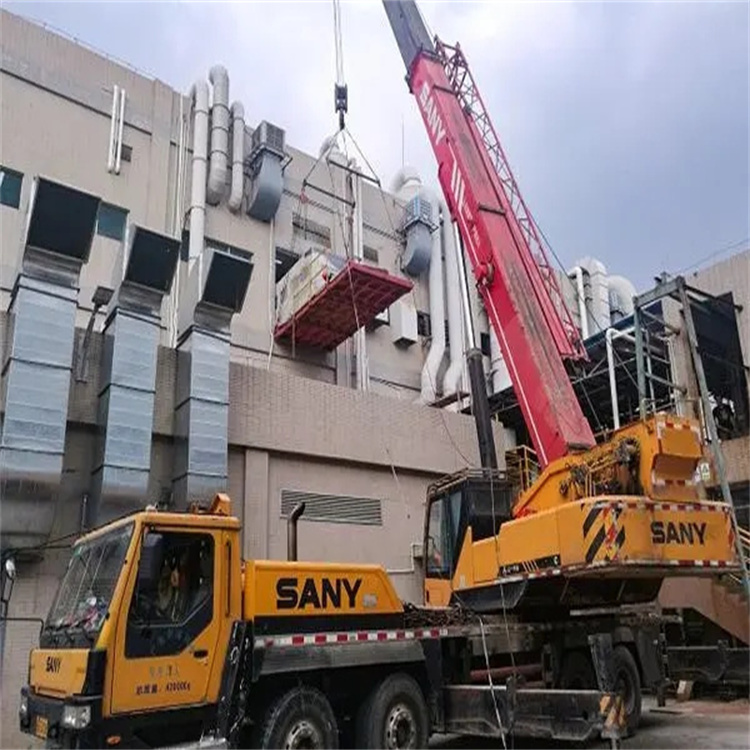 新都租赁大型汽车吊，助力工程项目高效进行