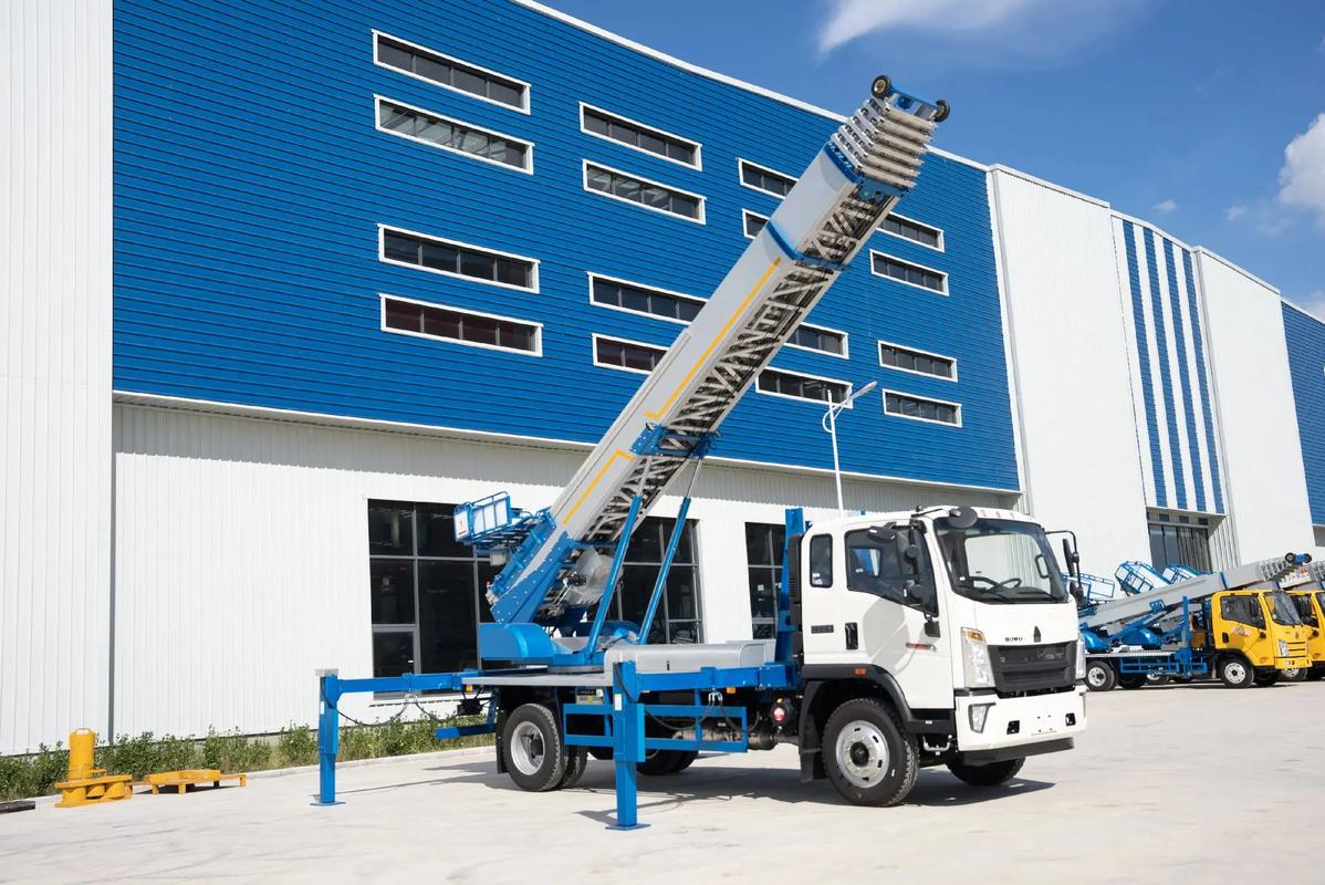 新都小型云梯车上料车租赁多少钱